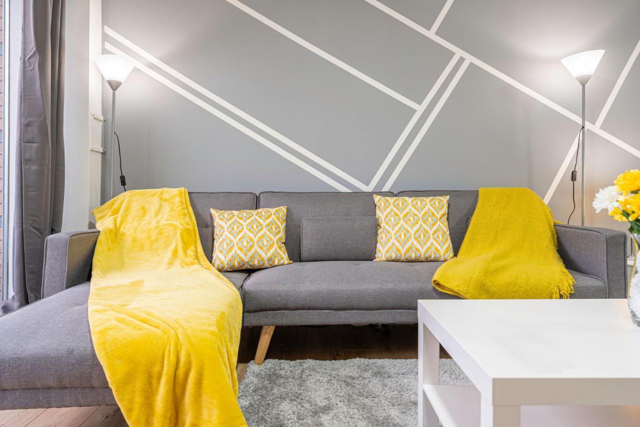 Riley House Spacious City Apartment Coventry Ngoại thất bức ảnh