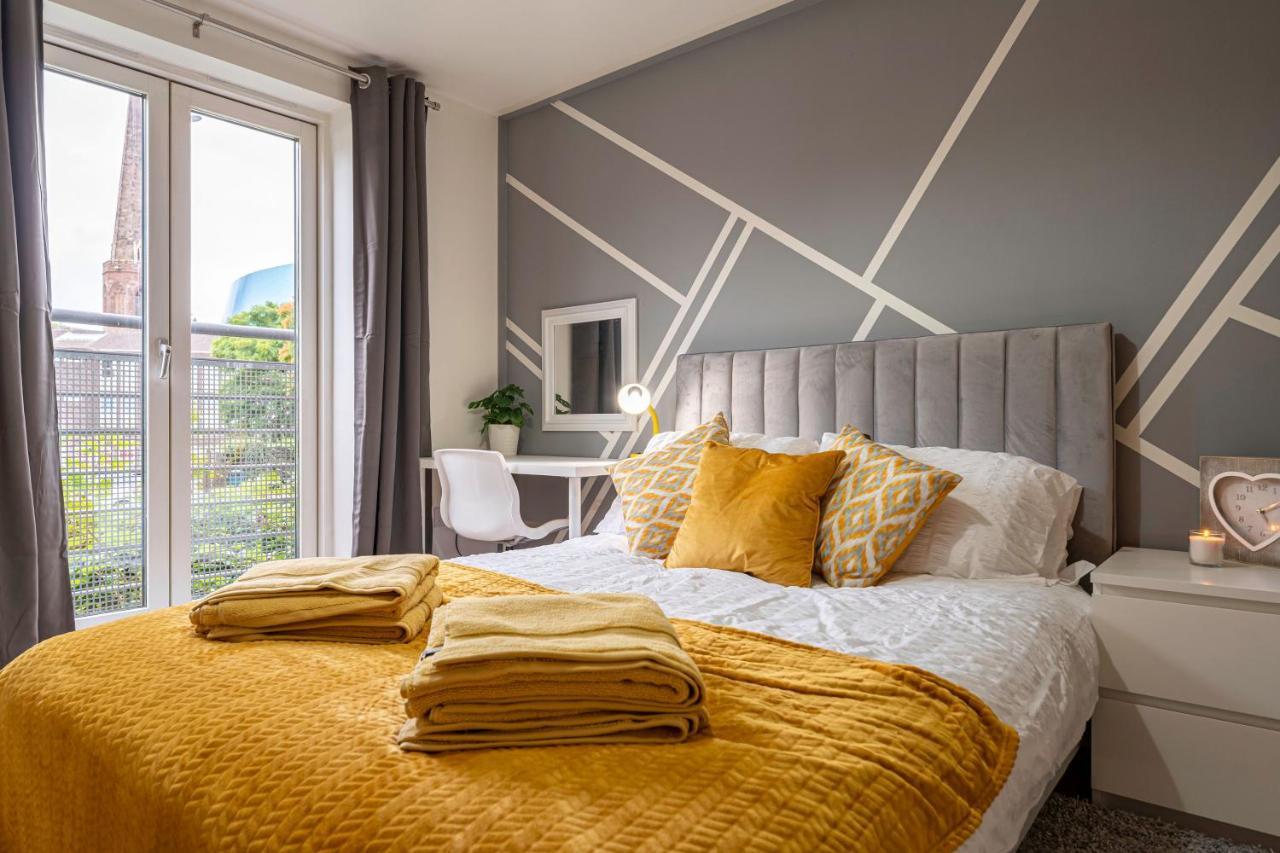 Riley House Spacious City Apartment Coventry Ngoại thất bức ảnh