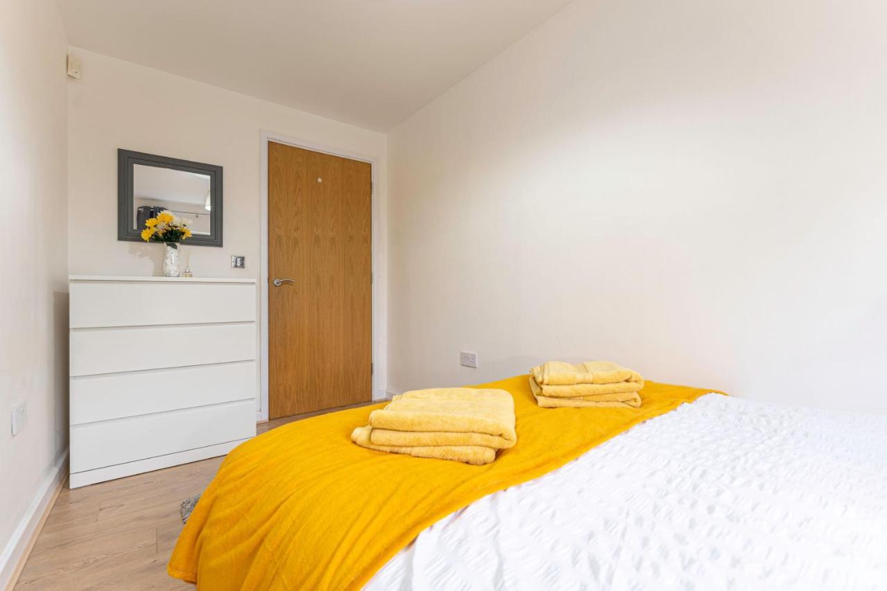 Riley House Spacious City Apartment Coventry Ngoại thất bức ảnh