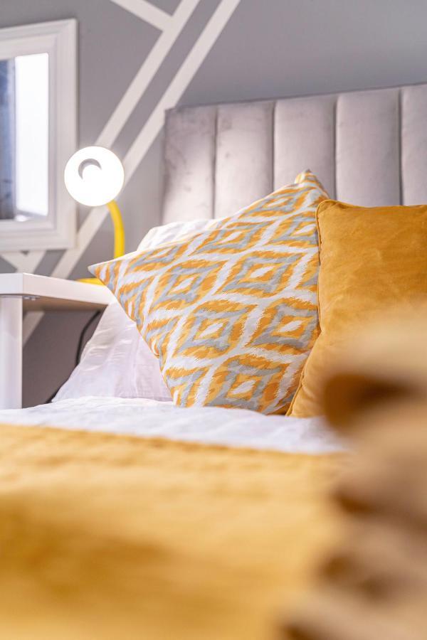 Riley House Spacious City Apartment Coventry Ngoại thất bức ảnh
