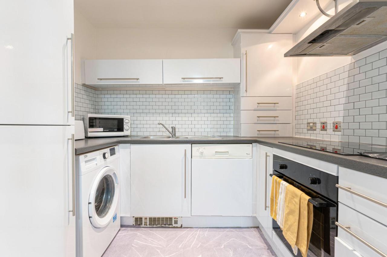 Riley House Spacious City Apartment Coventry Ngoại thất bức ảnh