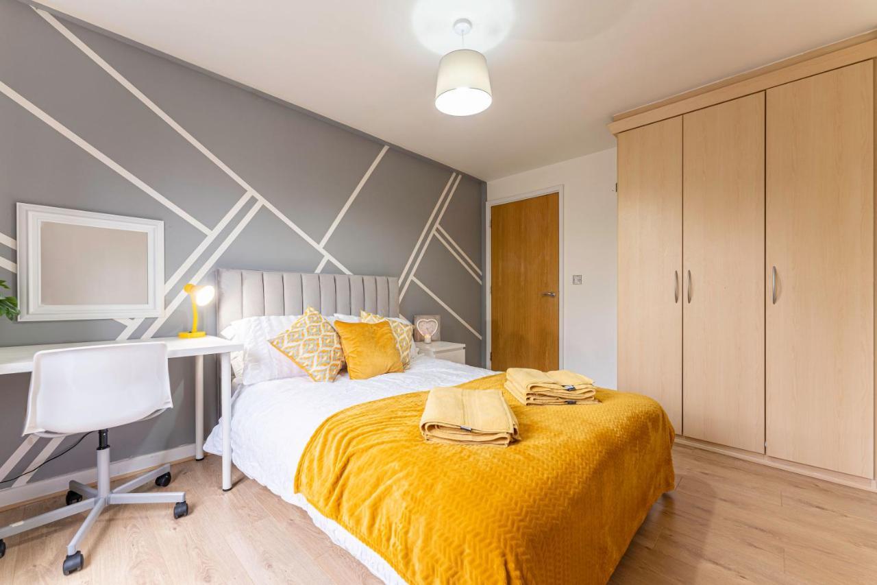 Riley House Spacious City Apartment Coventry Ngoại thất bức ảnh